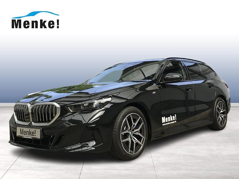 Schwarz Gebraucht 2024 BMW 520 Comfort Edition Kombi | 67.990 € - Bild 1/4