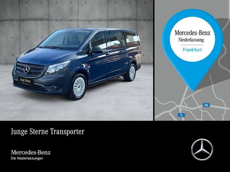 Blau Gebraucht 2022 Mercedes Vito Kombi | 34.990 € (Teuer) - Bild 1/4
