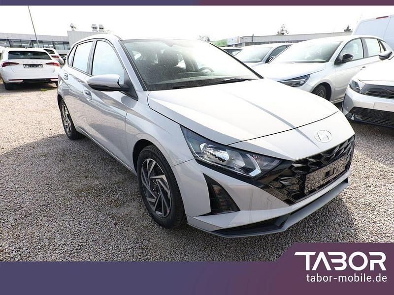 Neu Hyundai i20 Select 90 PS (66 kW) 2026 Lumen grey mineraleffekt Kleinwagen
