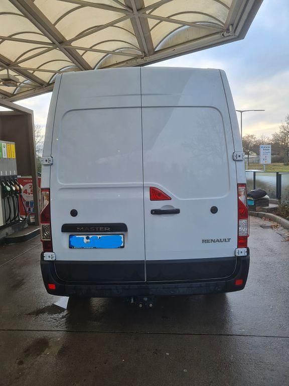 Gebraucht Renault Master Basis 136 PS (100 kW) 2021 Weiß Van / Kleinbus
