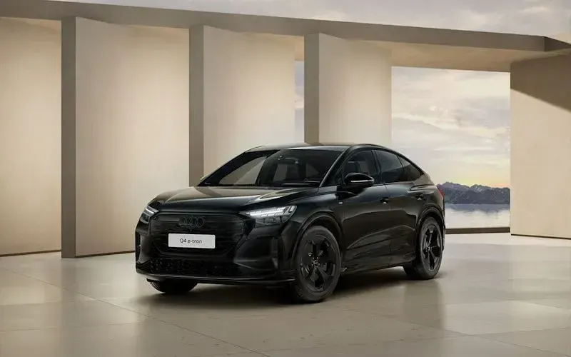 Neu Audi Q4 Sportback e-tron 210 kW (286 PS) 2026 Schwarz SUV