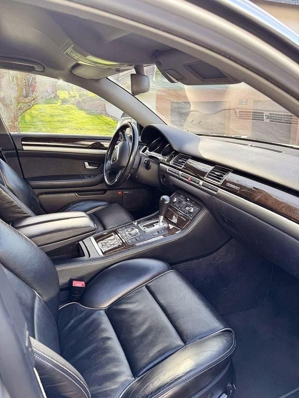 Gebraucht Audi A8L Ambiente 334 PS (245 kW) 2006 Silber Limousine