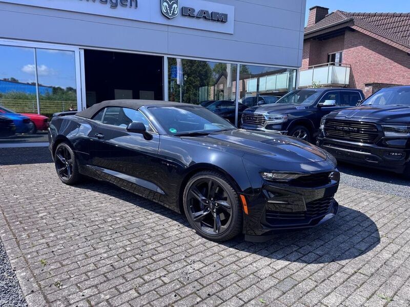 Schwarz Gebraucht 2021 Chevrolet Camaro SS Cabrio | 47.890 € (Etwas zu teuer) - Bild 1/4
