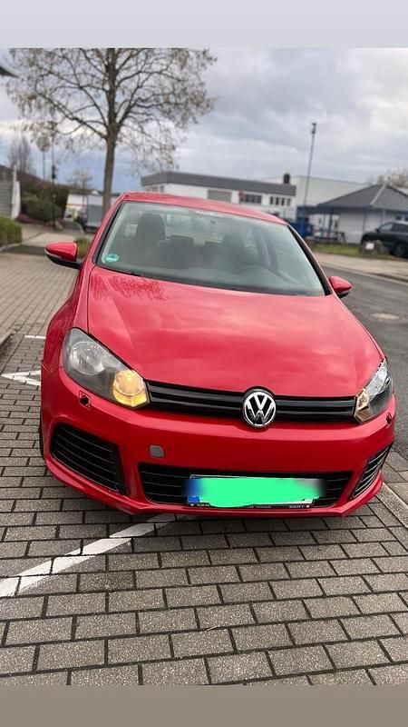 Rot Gebraucht 2012 VW Golf Limousine | 2.700 € (Superpreis) - Bild 1/4