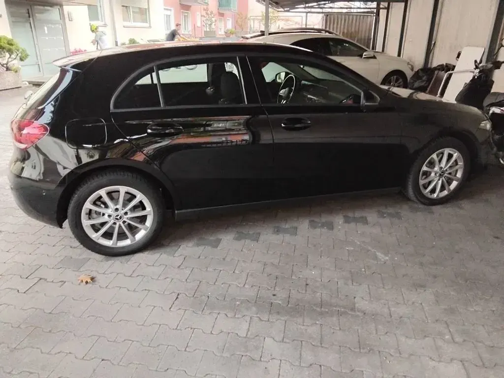 Usata Mercedes A250 218 CV (160 kW) 2021 Nero Berlina