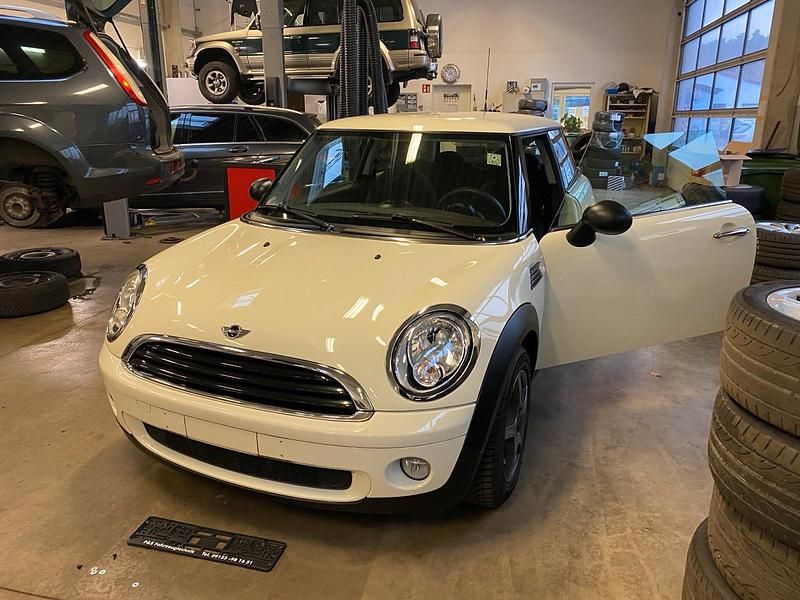 Gebraucht Mini ONE 95 PS (69 kW) 2009 Beige Kleinwagen