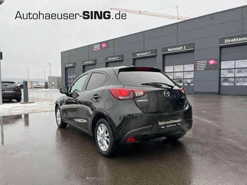 Gebraucht Mazda 2 Exclusive-Line 75 PS (55 kW) 2016 Schwarz