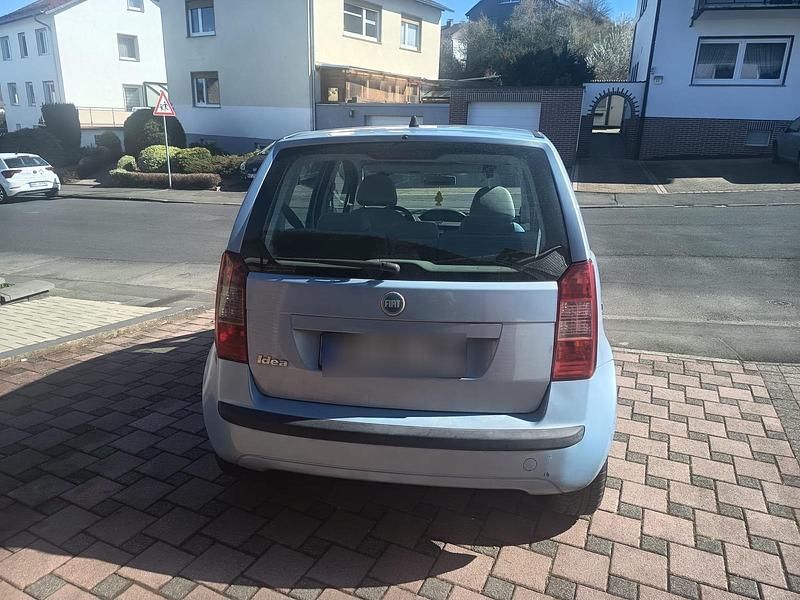Gebraucht Fiat Idea 57 PS (41 kW) 2006 Andere farben Van / Kleinbus