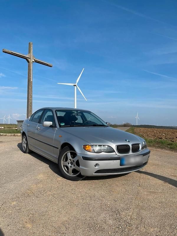 Gebraucht BMW 320 170 PS (125 kW) 2002 Silber Limousine