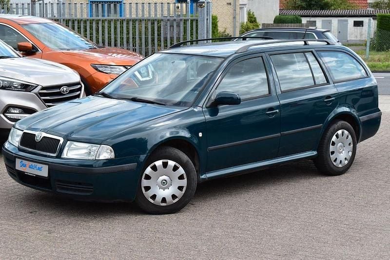 Grün Gebraucht 2005 Skoda Octavia Tour Kombi | 790 € (Superpreis) - Bild 1/4
