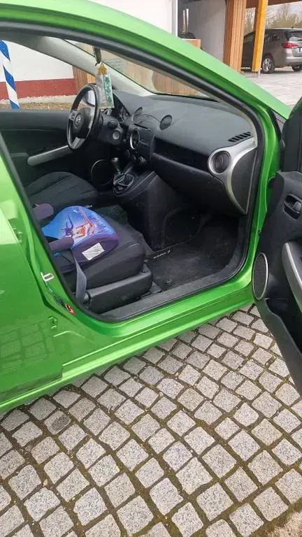 Gebraucht Mazda 2 103 PS (75 kW) 2008 Grün Kleinwagen