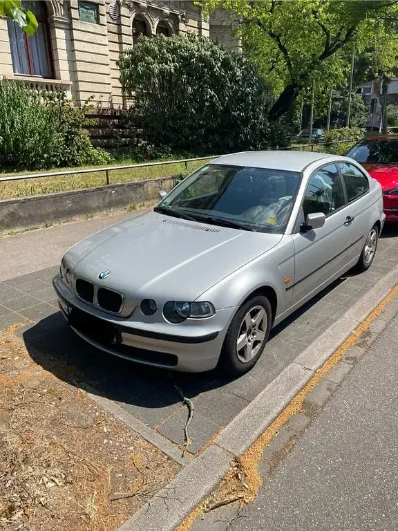 Gebraucht BMW 316 116 PS (85 kW) 2002 Grau Limousine