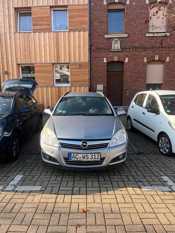 Grau Gebraucht 2007 Opel Astra Kombi | 1.000 € (Superpreis) - Bild 1/4