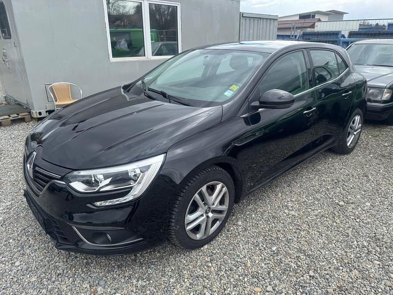 Gebraucht Renault Mégane IV 132 PS (97 kW) 2016 Schwarz Limousine