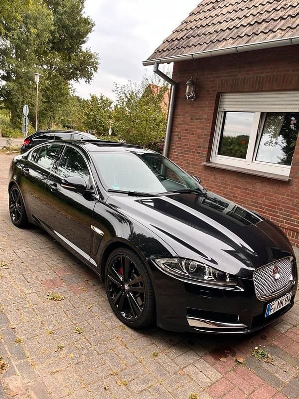 Gebraucht Jaguar XF 275 PS (202 kW) 2013 Schwarz Limousine