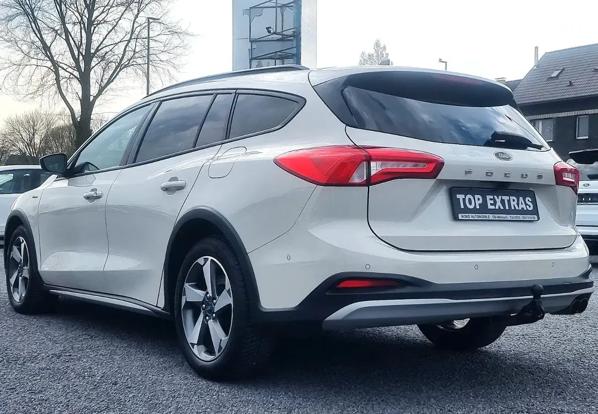 Używany Ford Focus Active 150 KM (110 kW) 2020 Biały Kombi
