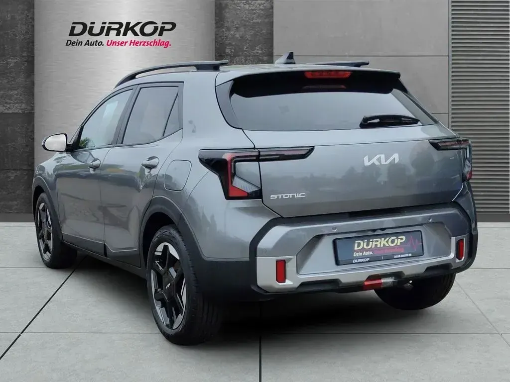 Neu Kia Stonic Vision 101 PS (74 kW) 2026 Grau SUV