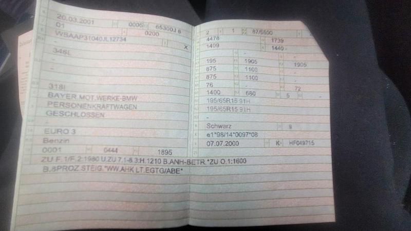 Gebraucht BMW 318 116 PS (85 kW) 2002 Schwarz Limousine