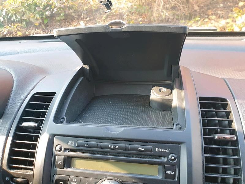 Gebraucht Nissan Note 85 PS (62 kW) 2009 Schwarz Kleinwagen