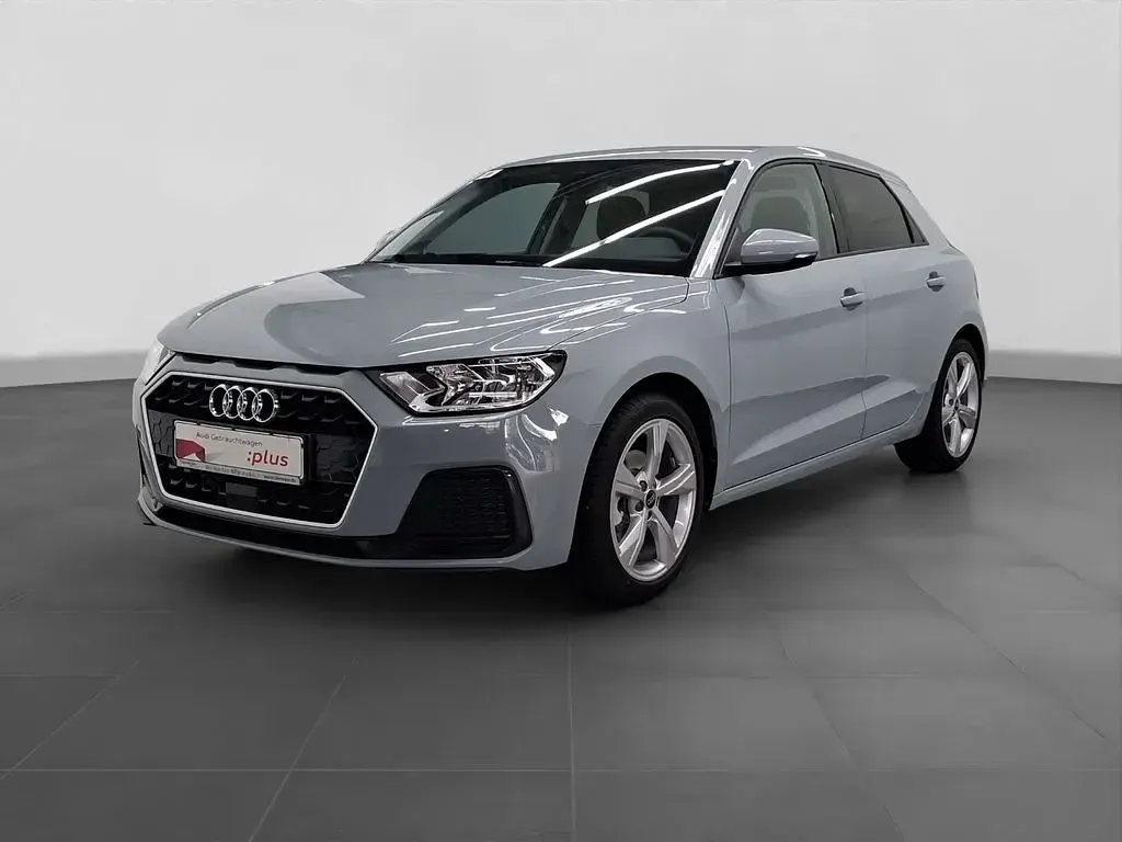 Gebraucht Audi A1 Sportback Sport 116 PS (85 kW) 2025 Grau Kleinwagen