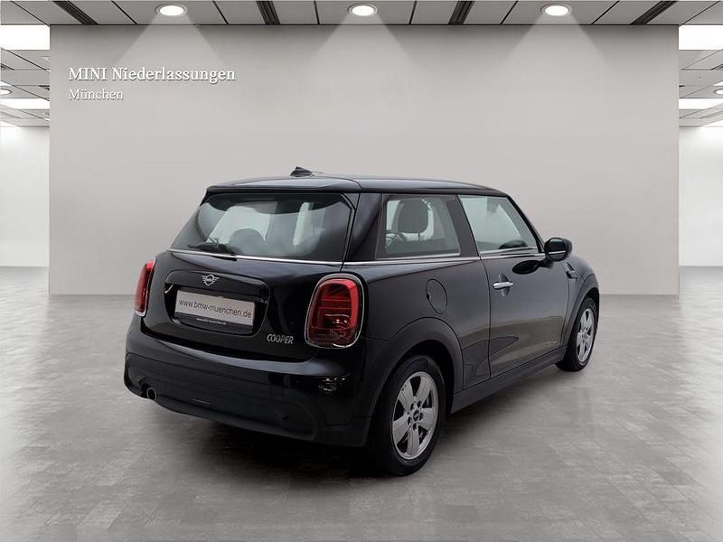 Gebraucht Mini Cooper 136 PS (100 kW) 2022 Schwarz Kleinwagen