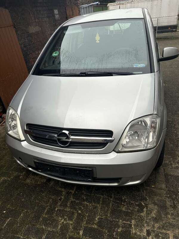 Gebraucht 2004 Opel Meriva Essentia Van / Kleinbus | 1.150 € (Fairer Preis) - Bild 1/4