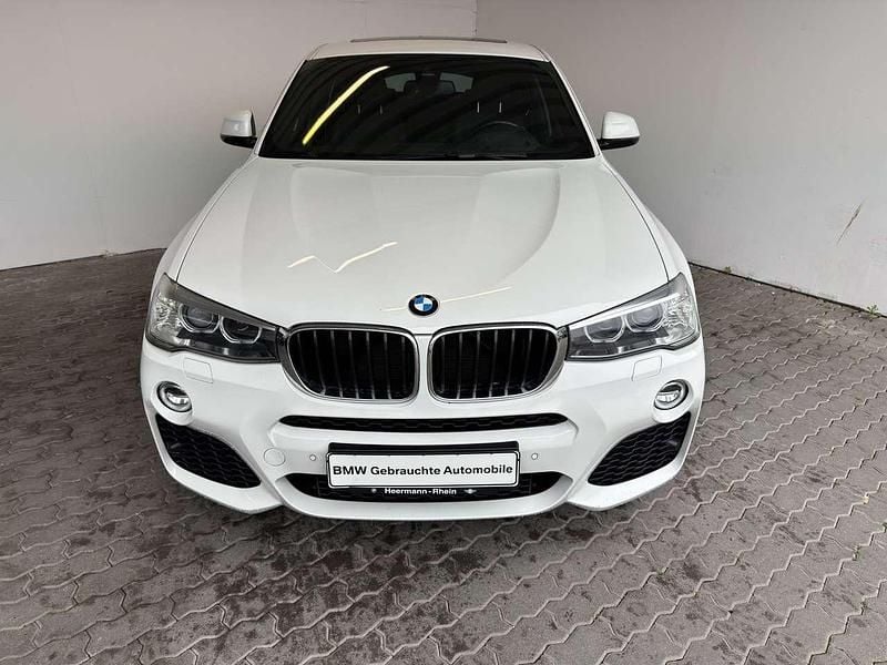 Alpinweiss Gebraucht 2018 BMW X4 M Sport SUV | 26.649 € (Superpreis) - Bild 1/4