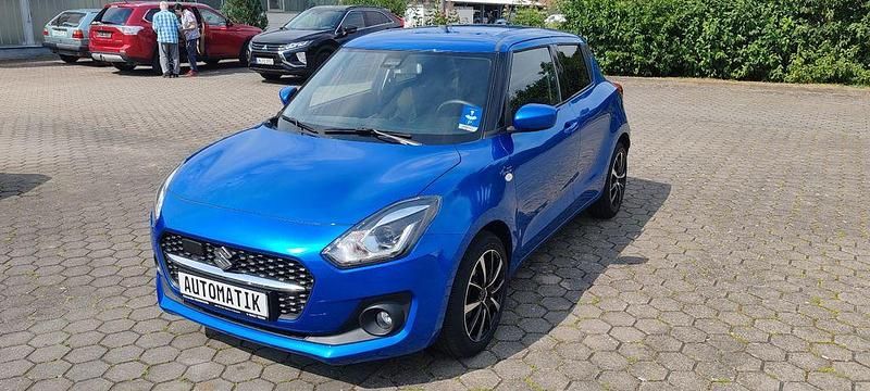Blau Gebraucht 2022 Suzuki Swift Comfort Limousine | 15.990 € (Fairer Preis) - Bild 1/4