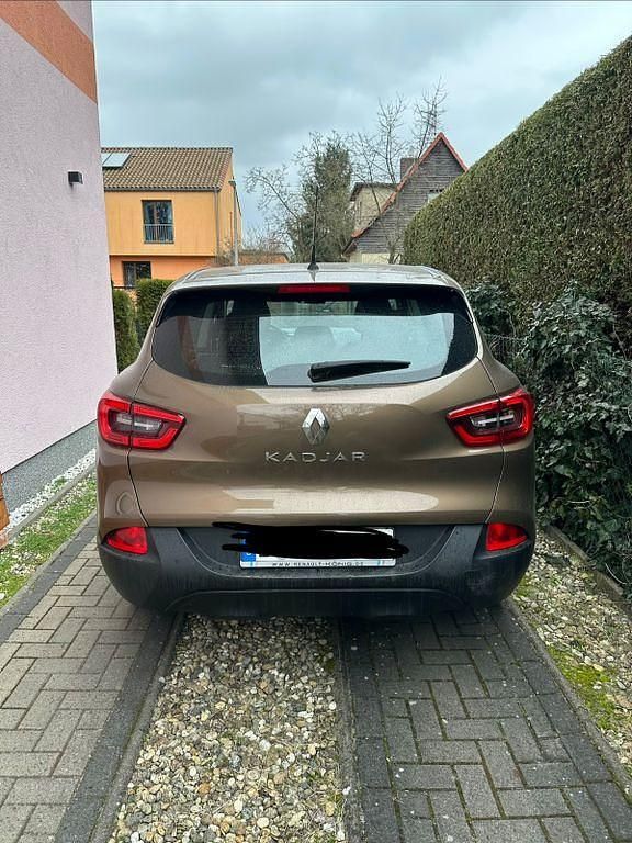 Gebraucht Renault Kadjar Experience 131 PS (96 kW) 2017 Braun SUV