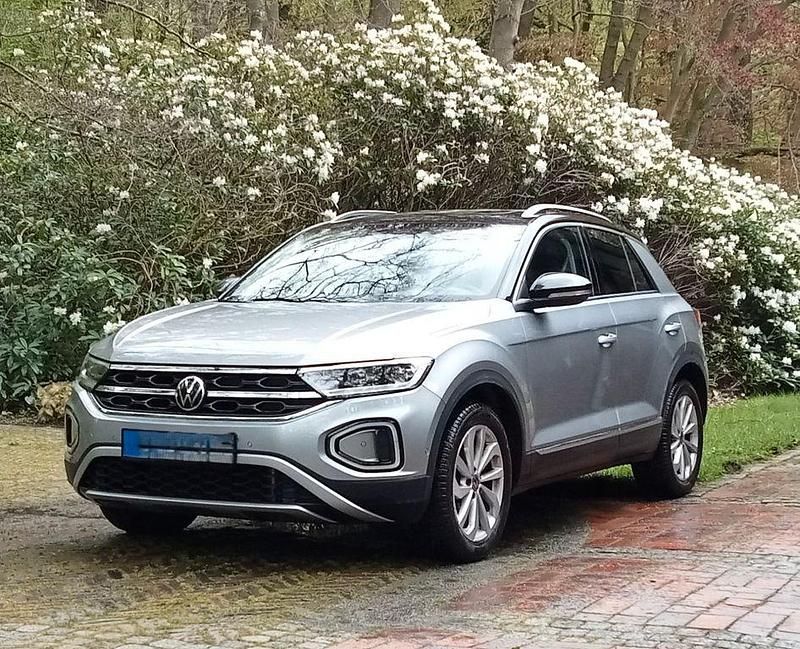 Gebraucht VW T-Roc Style 150 PS (110 kW) 2022 Silber SUV