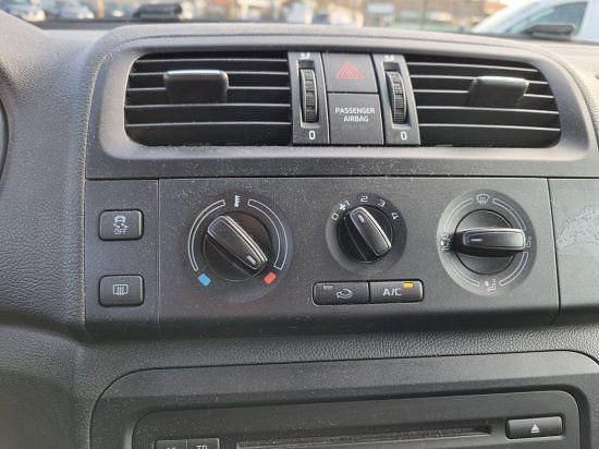 Gebraucht Skoda Roomster Ambition 105 PS (77 kW) 2014 Blau Van / Kleinbus