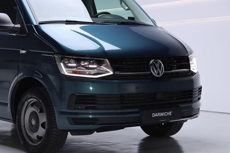 Second-hand VW T6 150 CP (110 kW) 2016 Verde Van