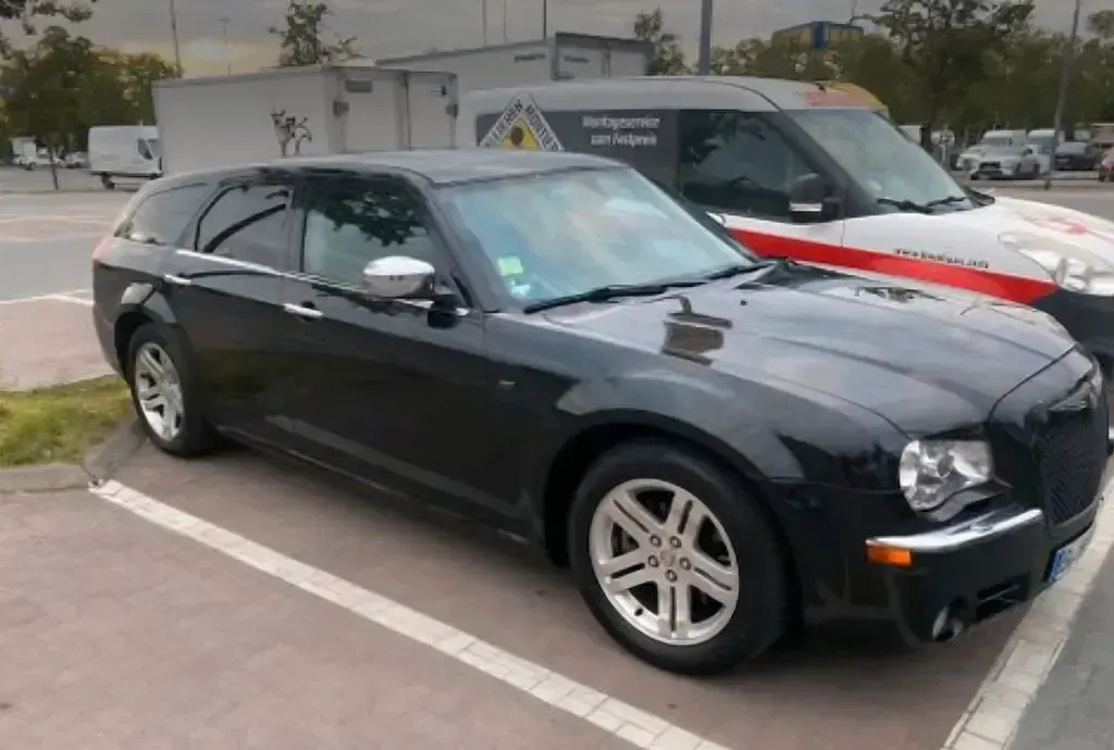 Gebraucht Chrysler 300C Touring 249 PS (183 kW) 2006 Schwarz Kombi