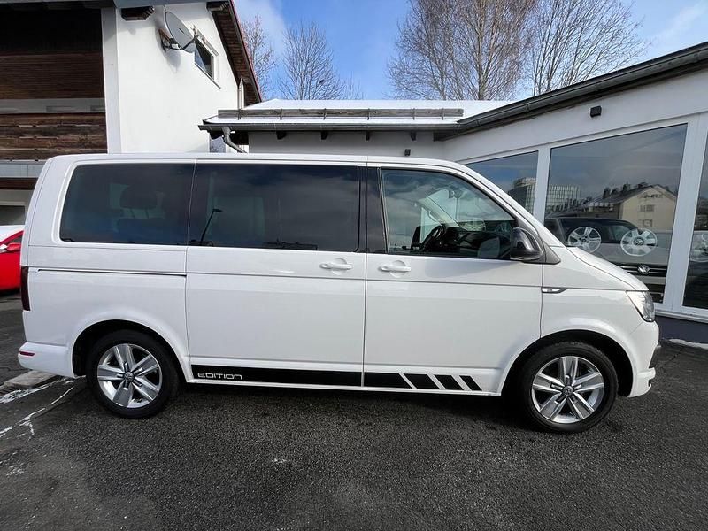 Gebraucht VW Multivan Comfortline 204 PS (150 kW) 2017 Weiß Van / Kleinbus
