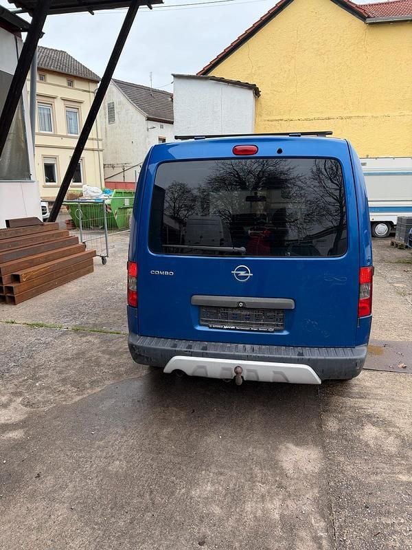Gebraucht Opel Combo 90 PS (66 kW) 2005 Blau Van / Kleinbus