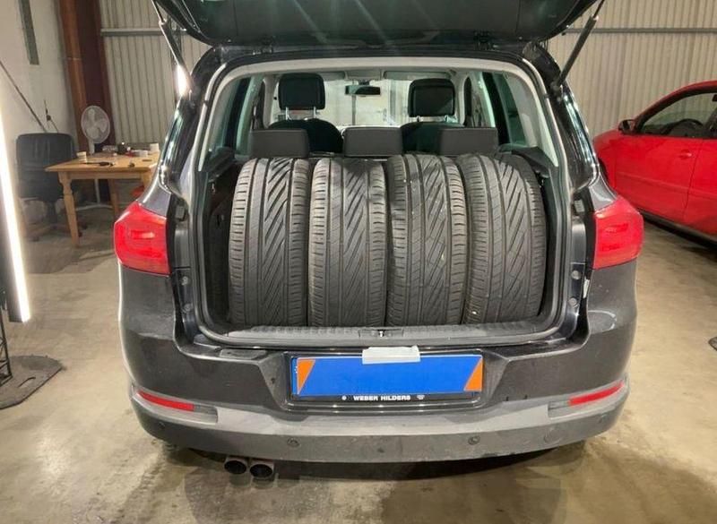 Gebraucht VW Tiguan Cup 140 PS (102 kW) 2014 Schwarz SUV