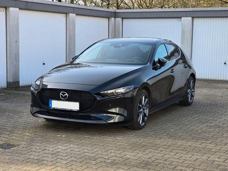 Gebraucht Mazda 3 Sky 150 PS (110 kW) 2023 Schwarz Limousine
