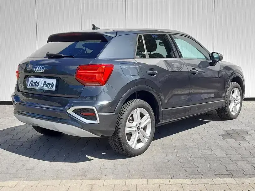 Gebraucht Audi Q2 Sport 150 PS (110 kW) 2023 Grau SUV