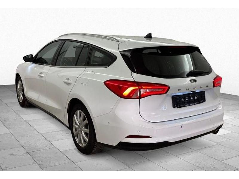 Gebraucht Ford Focus Titanium 120 PS (88 kW) 2021 Weiß Kombi
