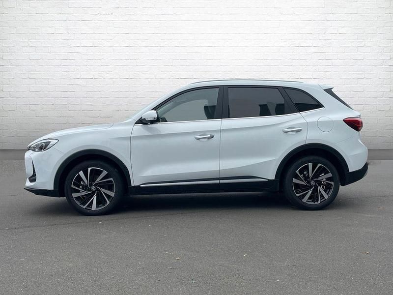 Neu MG ZS Luxury 197 PS (144 kW) 2025 Weiß SUV