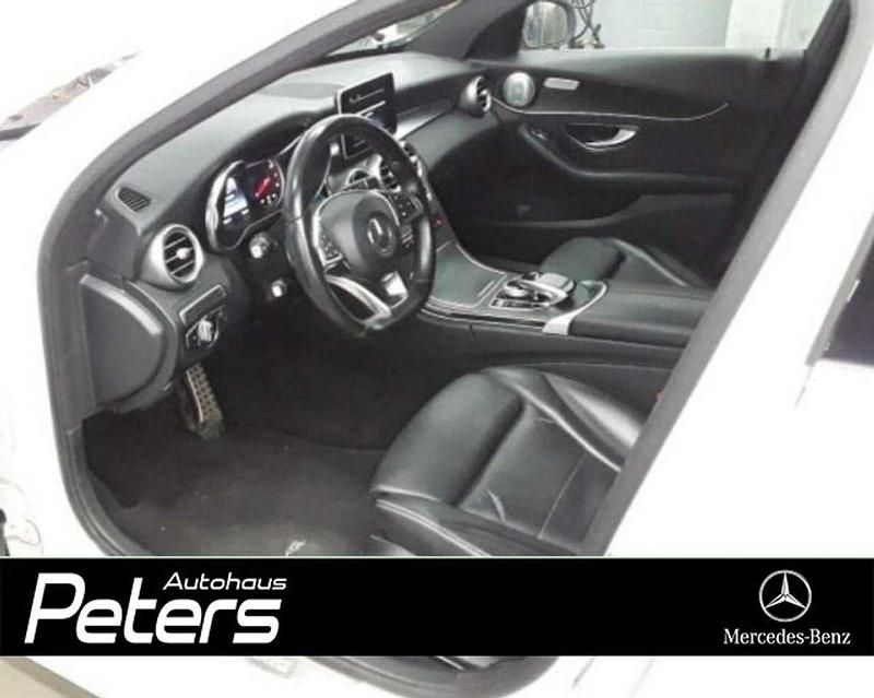 Gebraucht Mercedes C250 AMG 211 PS (155 kW) 2016 Polarweiß uni Kombi