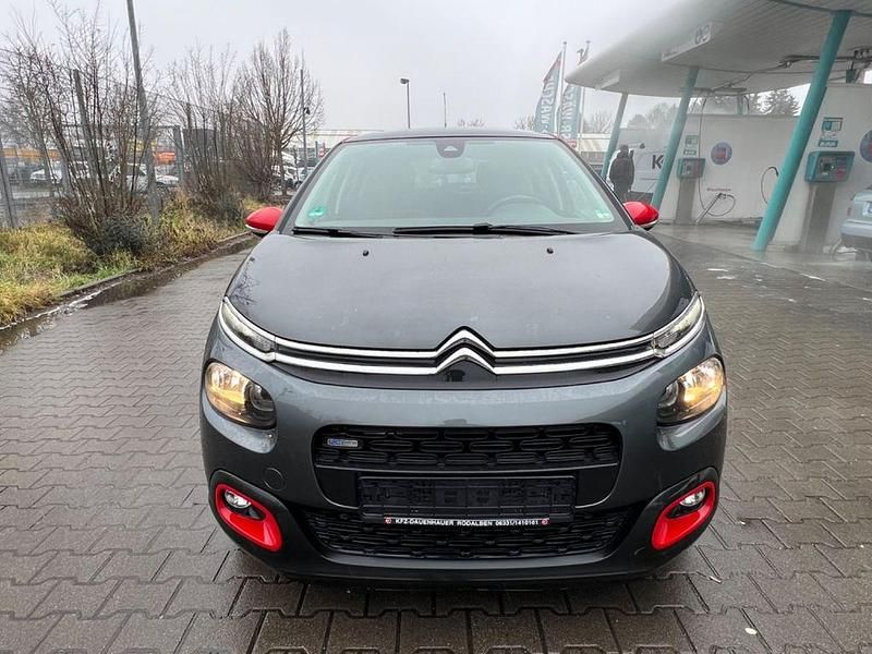 Grau Gebraucht 2017 Citroën C3 Shine Limousine | 6.399 € (Fairer Preis) - Bild 1/4