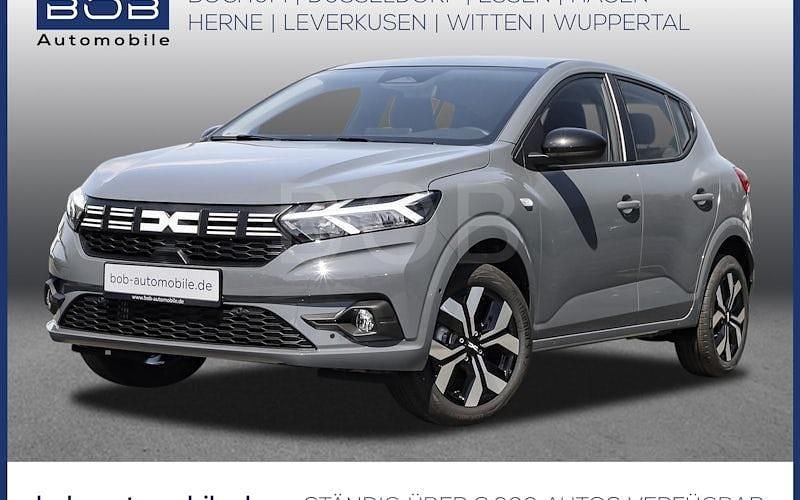 Grau Neu 2025 Dacia Sandero Journey Kleinwagen | 18.420 € (Fairer Preis) - Bild 1/4