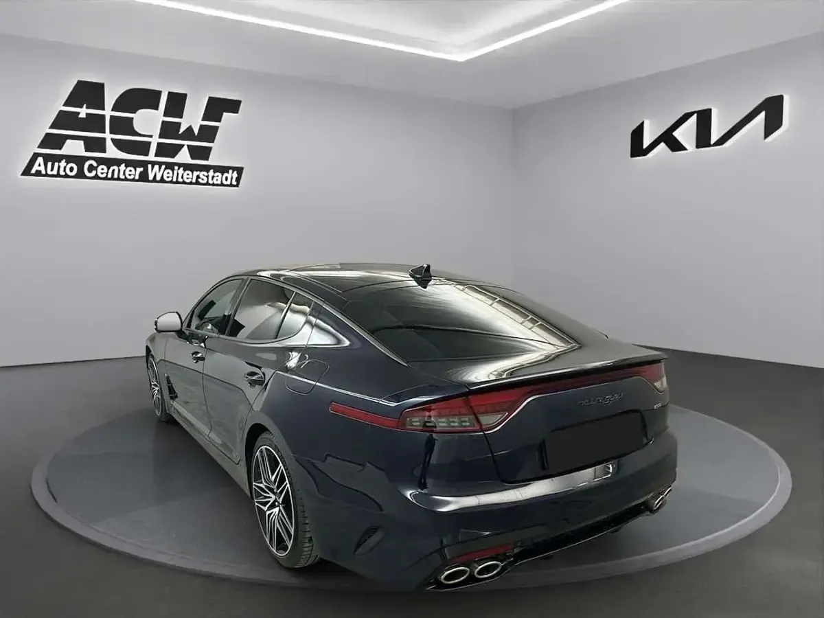Gebraucht Kia Stinger GT 366 PS (269 kW) 2023 Blau Kleinwagen