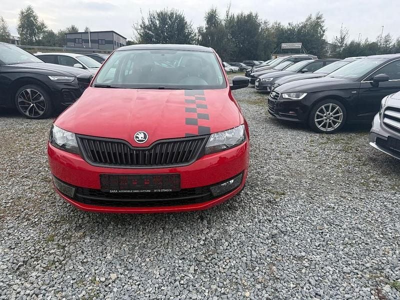 Gebraucht Skoda Rapid Ambition 105 PS (77 kW) 2014 Rot Limousine