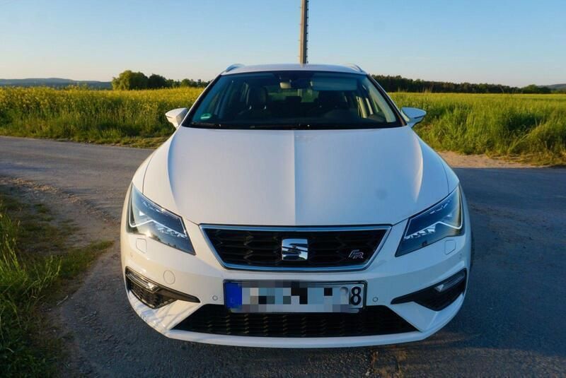 Weiß Gebraucht 2017 Seat Leon ST FR Kombi | 16.200 € (Guter Preis) - Bild 1/4