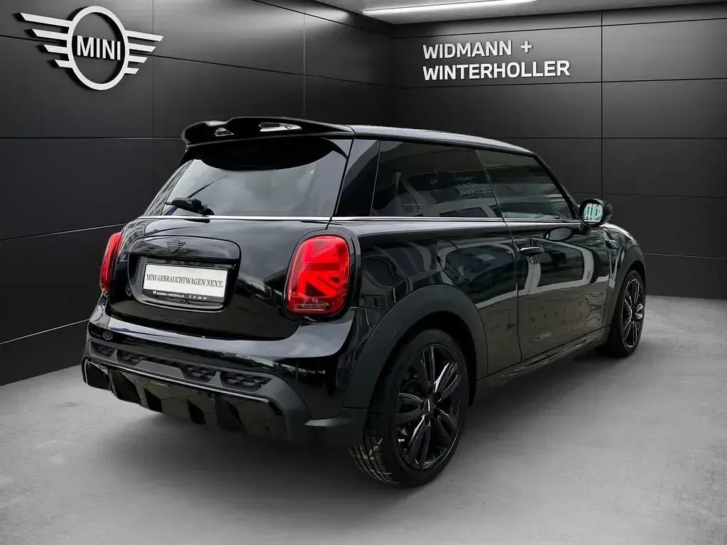 Używany Mini John Cooper Works 136 KM (100 kW) 2022 Czarny Hatchback
