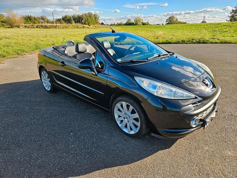 Schwarz Gebraucht 2008 Peugeot 207 CC Cabrio | 1.350 € (Superpreis) - Bild 1/4
