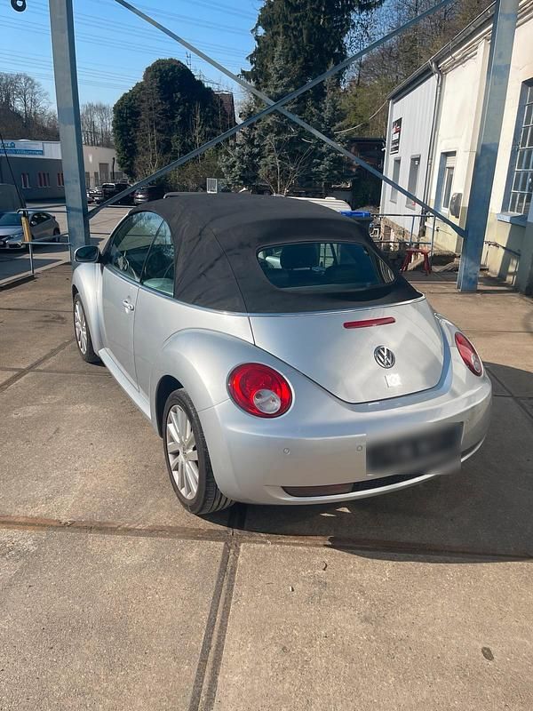 Gebraucht VW New Beetle 75 PS (55 kW) 2008 Grau Kleinwagen