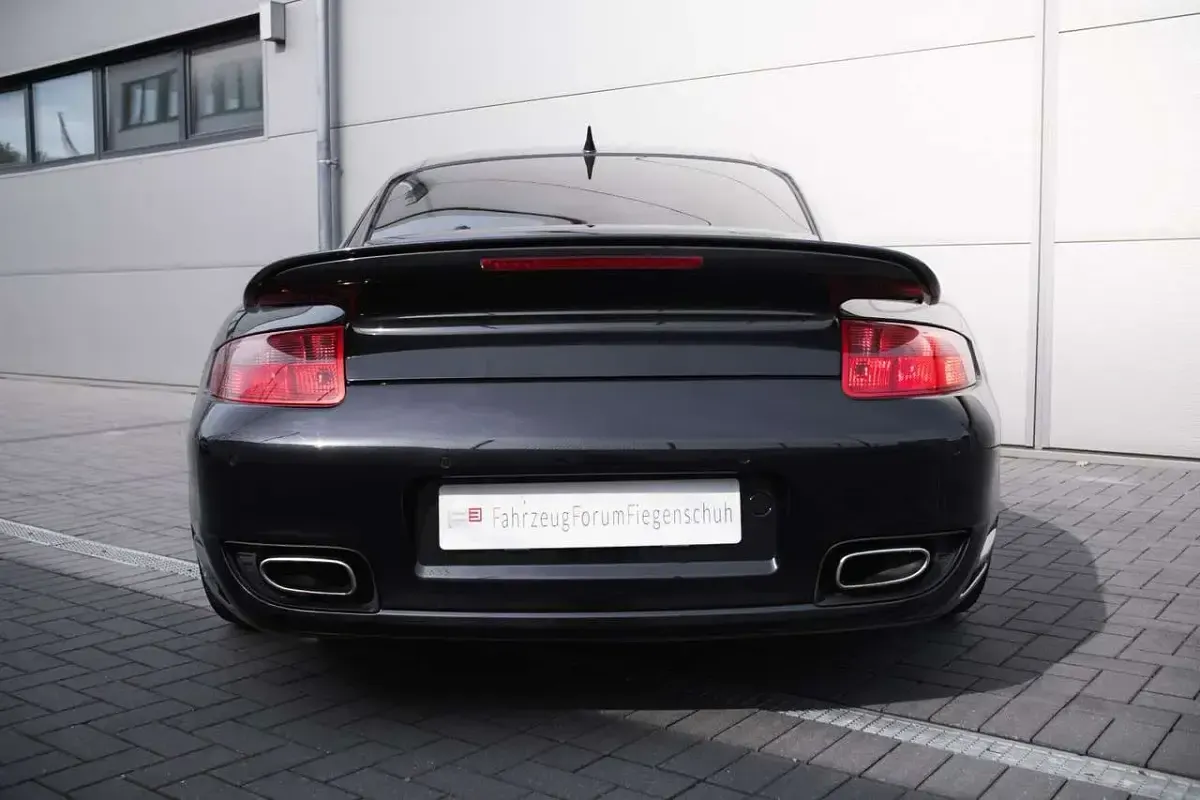 Begagnad Porsche 997 480 HK (353 kW) 2007 Svart Sportkupé